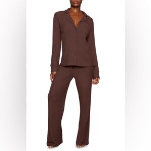 SKIMS SOFT LOUNGE SLEEP SET COCOA XS